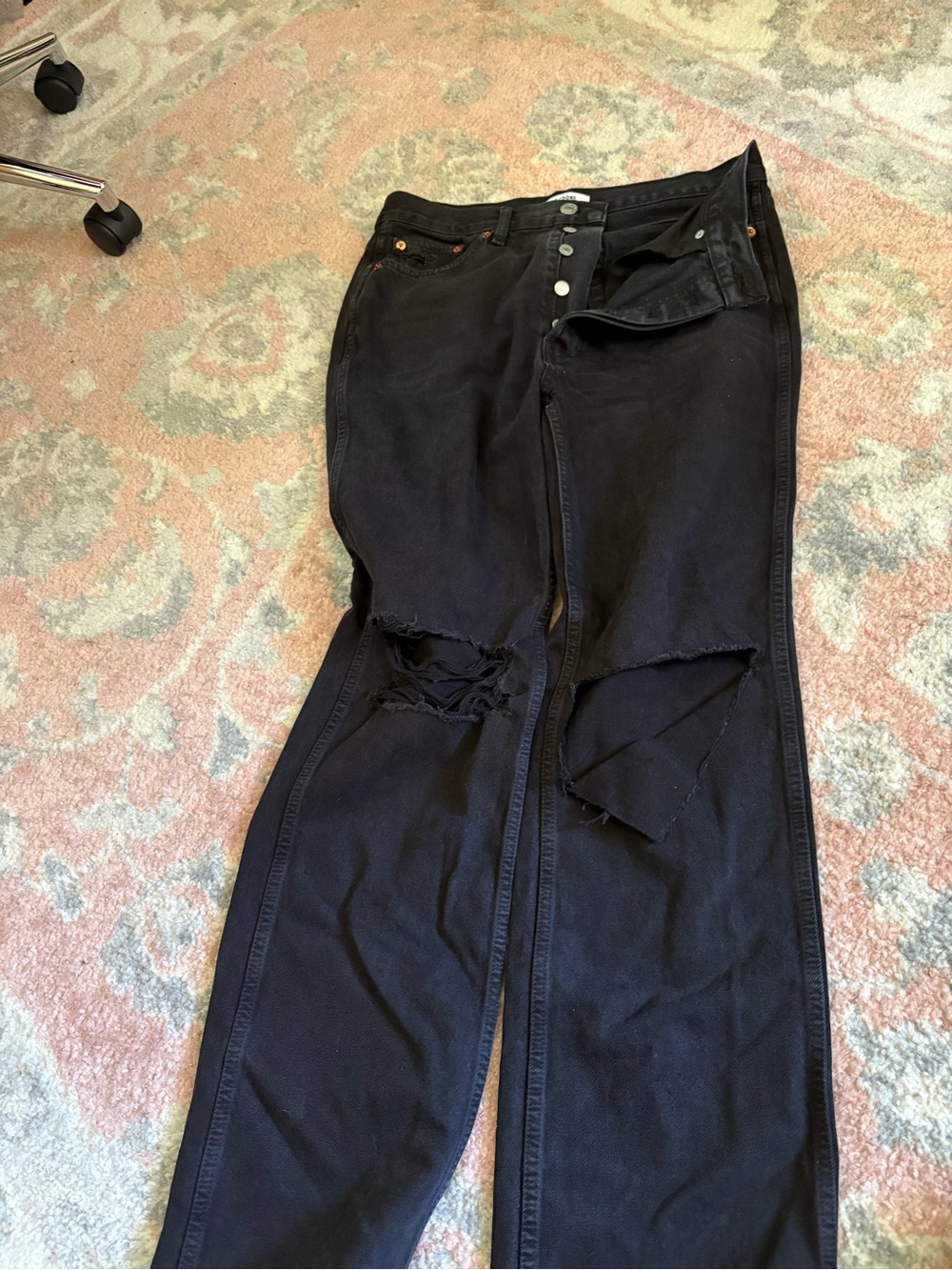 Re/Done High Rise Loose Jeans Washed Black with Rips - Picture 7 of 8